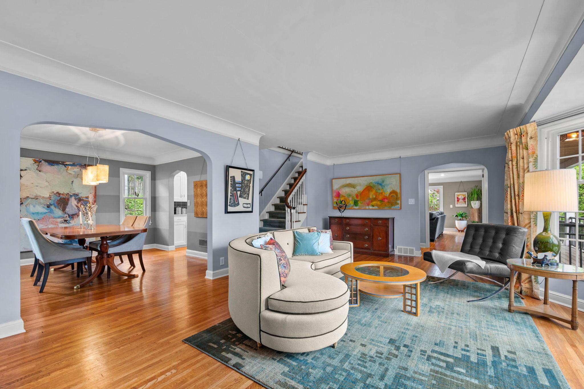 30-web-or-mls-200 Thomas Ave S-33.jpg
