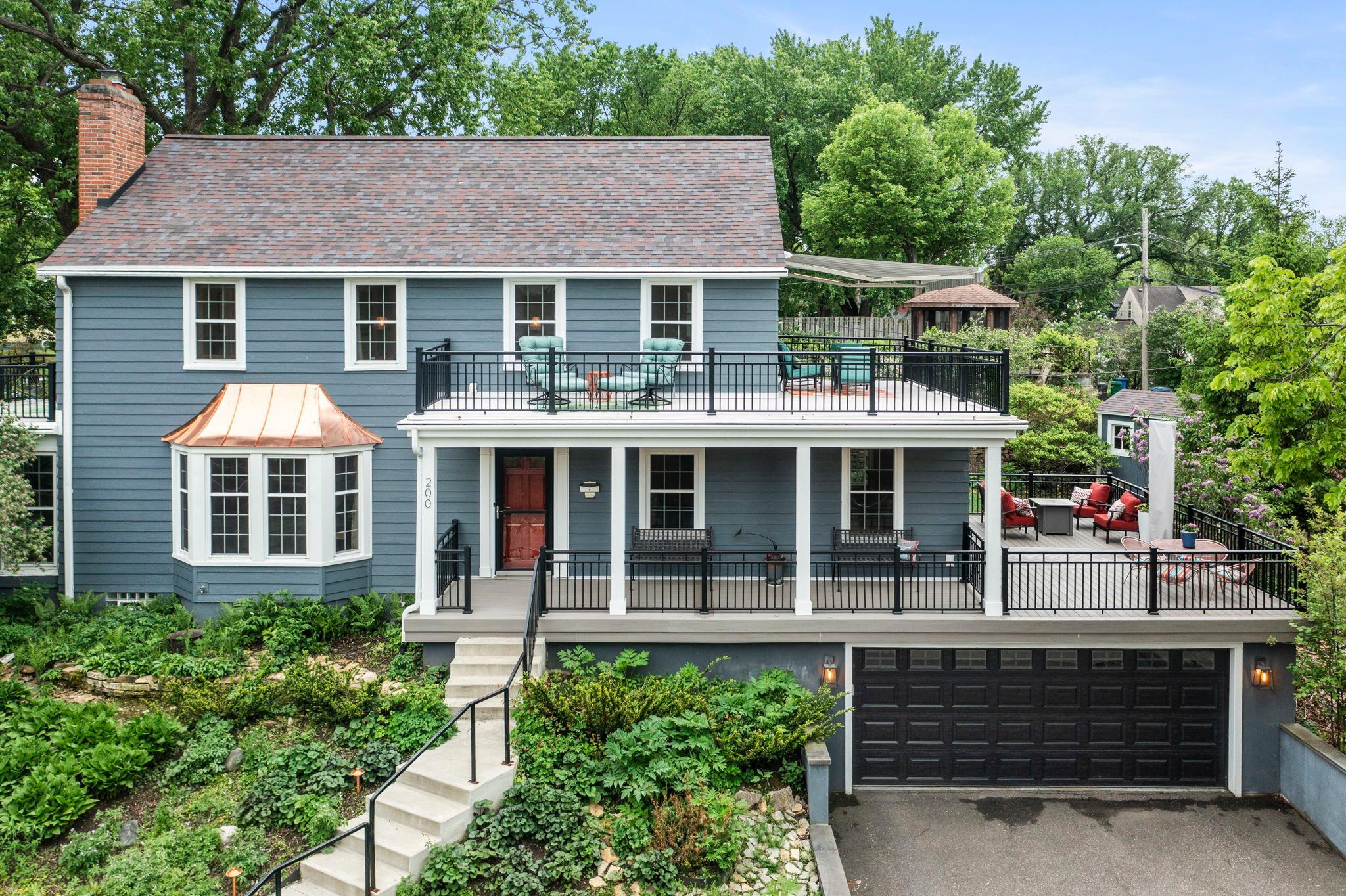 13-web-or-mls-200 Thomas Ave S-517.jpg