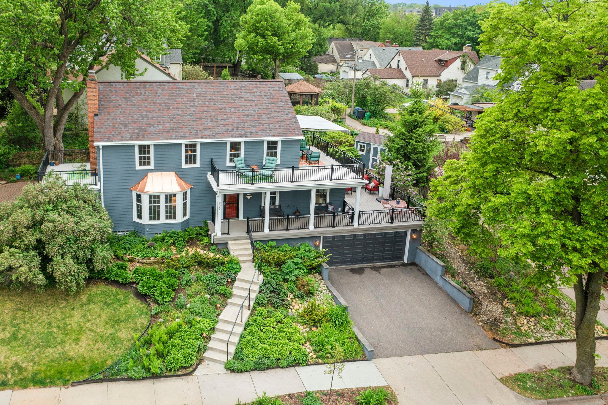 11-web-or-mls-200 Thomas Ave S-512.jpg