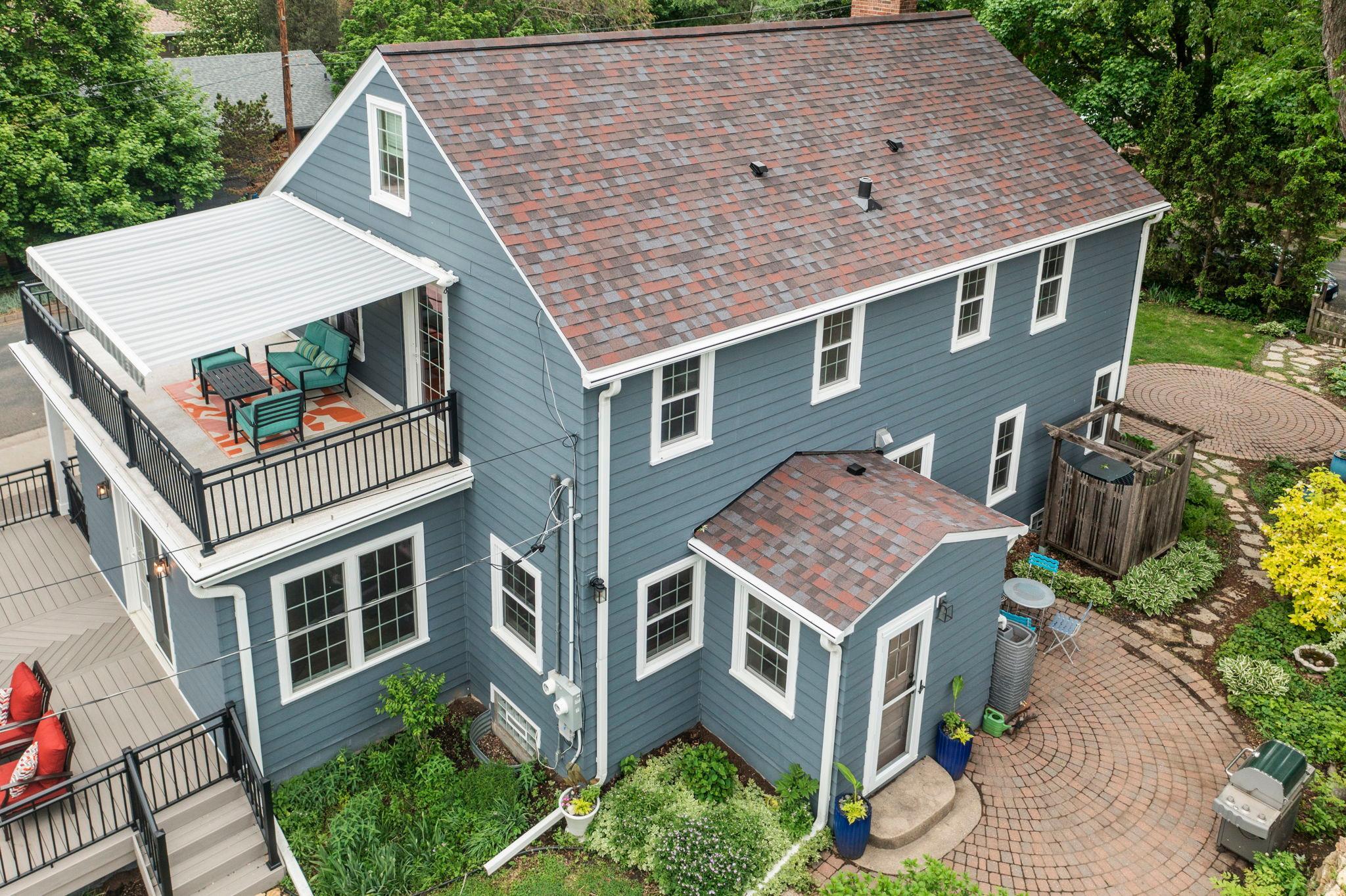122-web-or-mls-200 Thomas Ave S-538.jpg