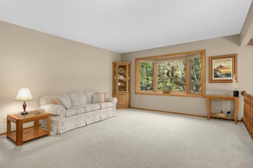 654 Tanglewood Drive, Saint Paul, MN 55126