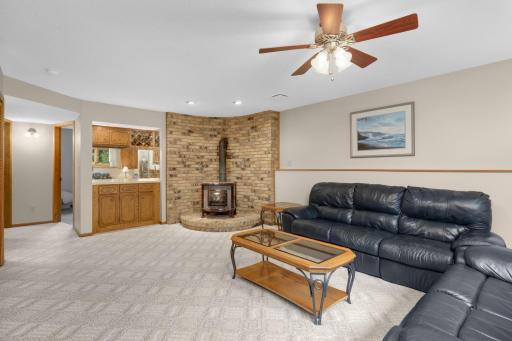 654 Tanglewood Drive, Saint Paul, MN 55126