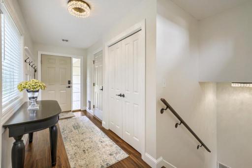 14340 Waterfall Court NW, Prior Lake, MN 55372