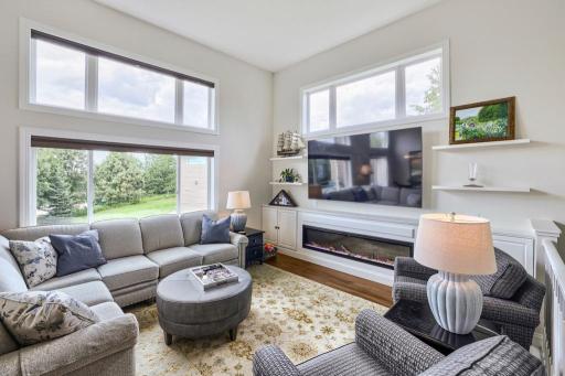14340 Waterfall Court NW, Prior Lake, MN 55372