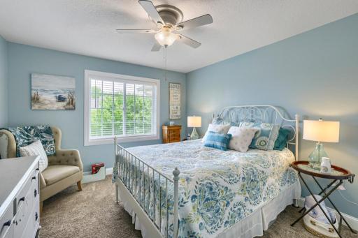 14340 Waterfall Court NW, Prior Lake, MN 55372