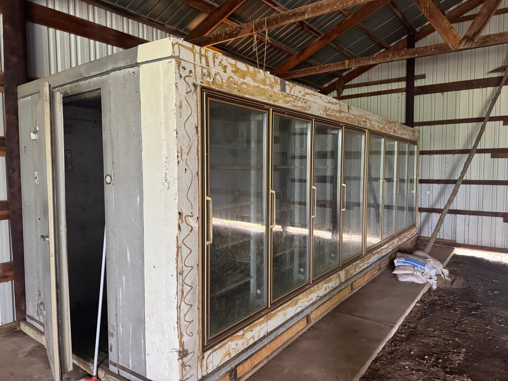 Walk-in cooler