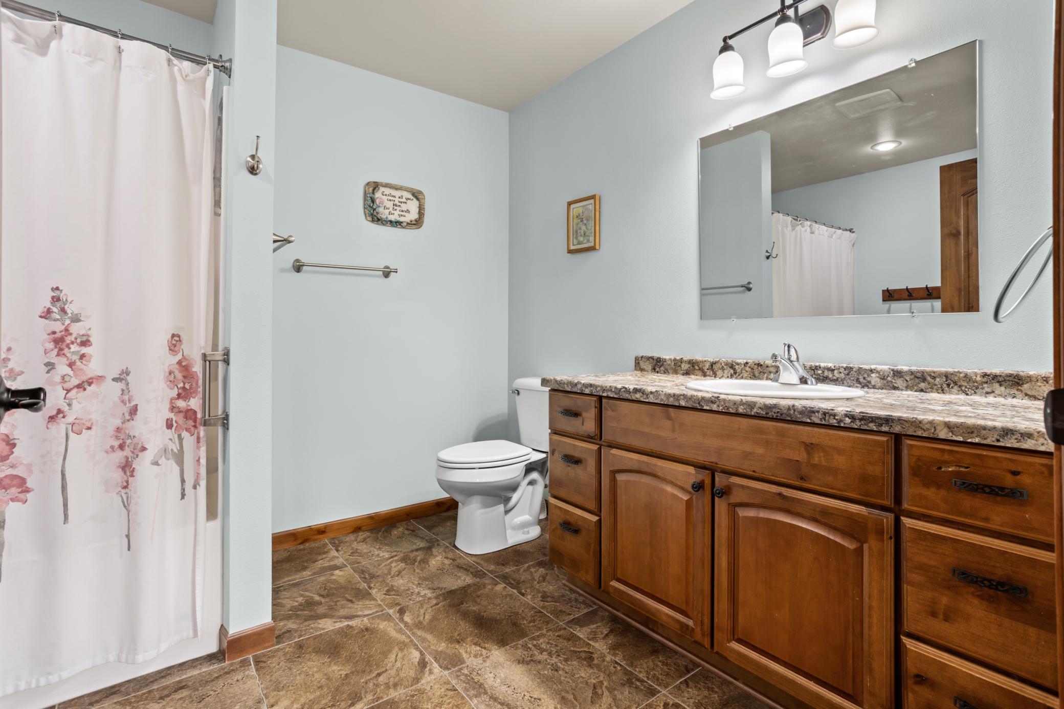 2314 Westgate Dr Hawley