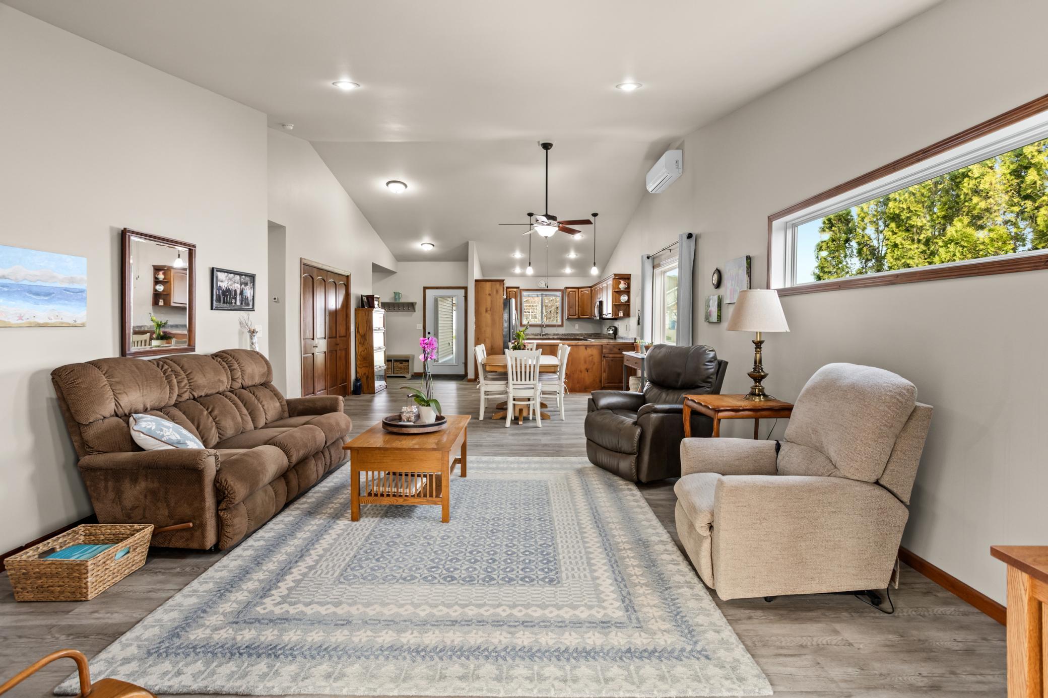 2314 Westgate Dr Hawley
