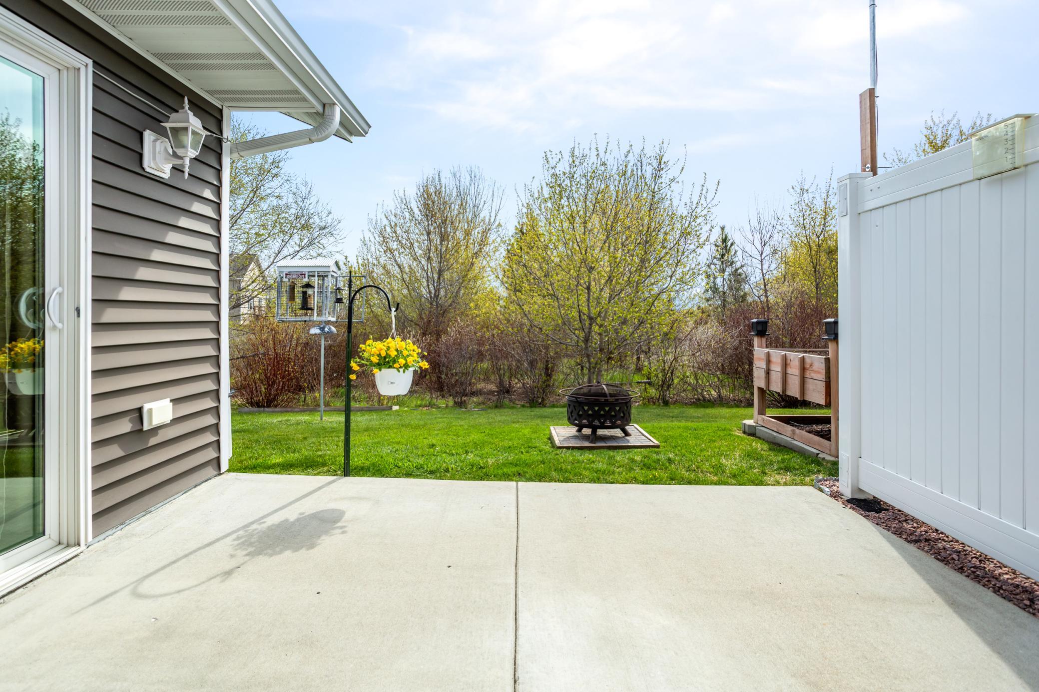 2314 Westgate Dr Hawley