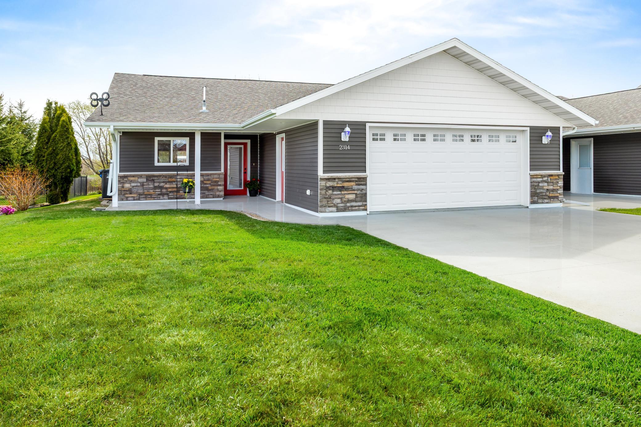 2314 Westgate Dr Hawley