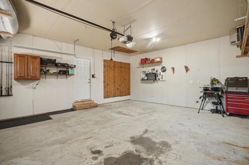 10777 Quinn Avenue NW, South Haven, MN 55382