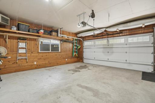 10777 Quinn Avenue NW, South Haven, MN 55382