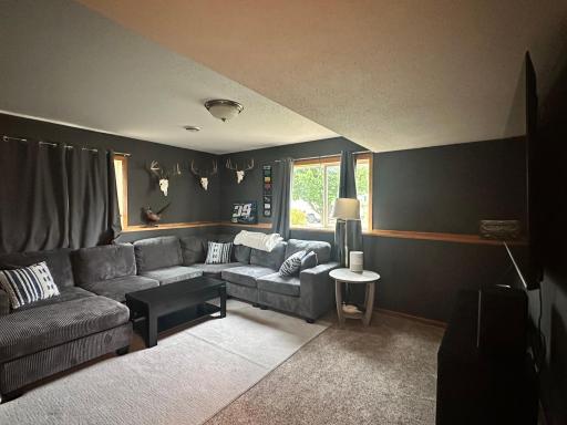 530 7th Street SW, Pine Island, MN 55963