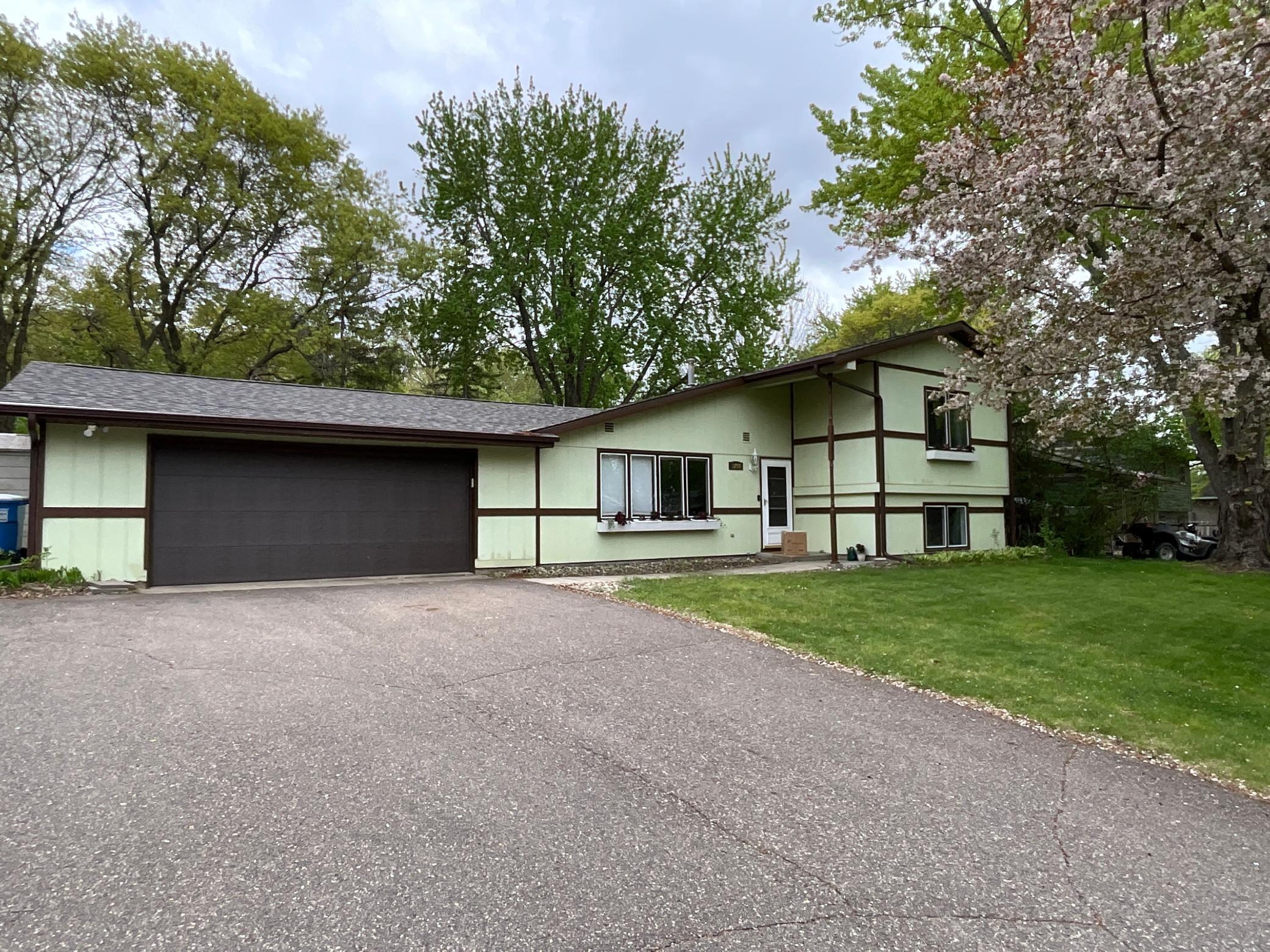 1260 7th Ave N