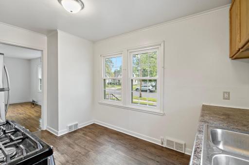 1131 Kingsford Street, Saint Paul, MN 55106