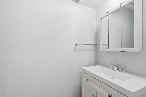 1827 Yuma Lane N, Minneapolis, MN 55447