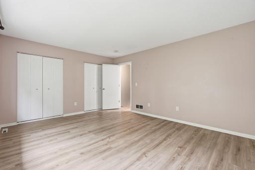 1827 Yuma Lane N, Minneapolis, MN 55447