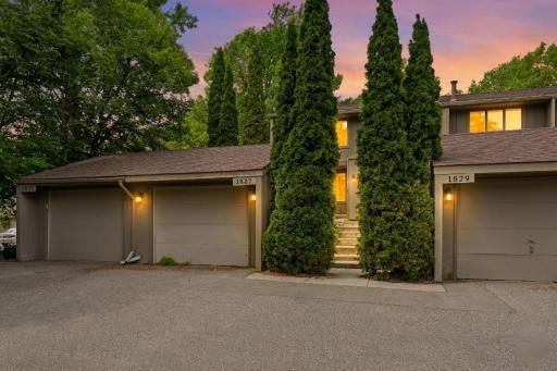 1827 Yuma Lane N, Minneapolis, MN 55447