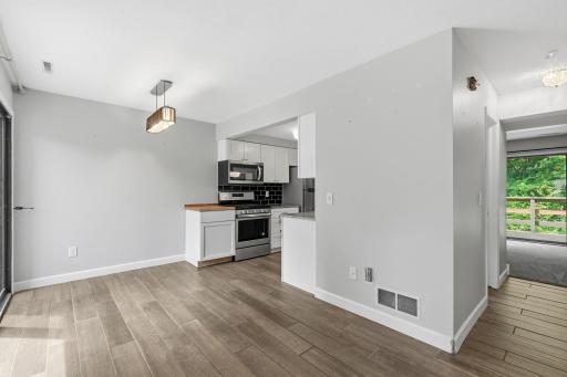 1827 Yuma Lane N, Minneapolis, MN 55447