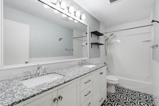 1827 Yuma Lane N, Minneapolis, MN 55447
