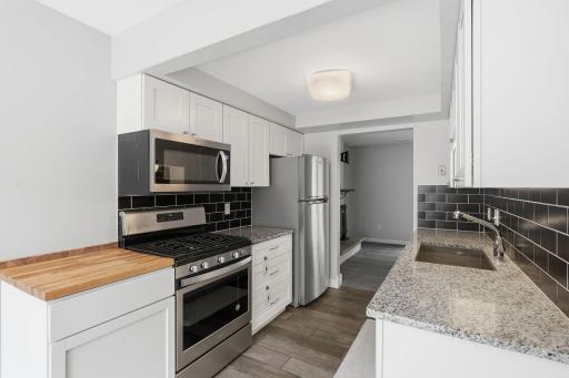 1827 Yuma Lane N, Minneapolis, MN 55447