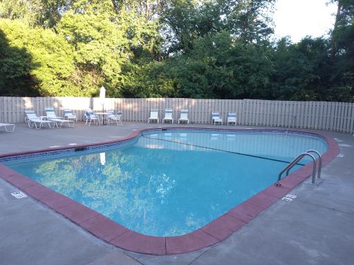 1827 Yuma Lane N, Minneapolis, MN 55447