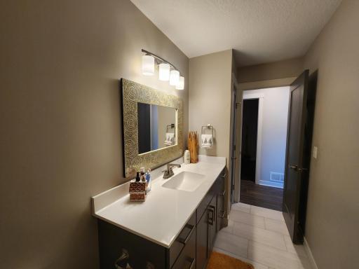 2225 Phoenix Road SW, Rochester, MN 55902