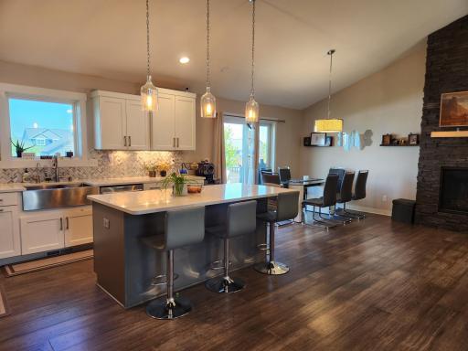 2225 Phoenix Road SW, Rochester, MN 55902