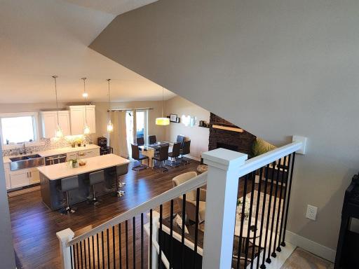 2225 Phoenix Road SW, Rochester, MN 55902