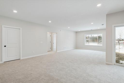 12439 Drayton Trail, Apple Valley, MN 55124