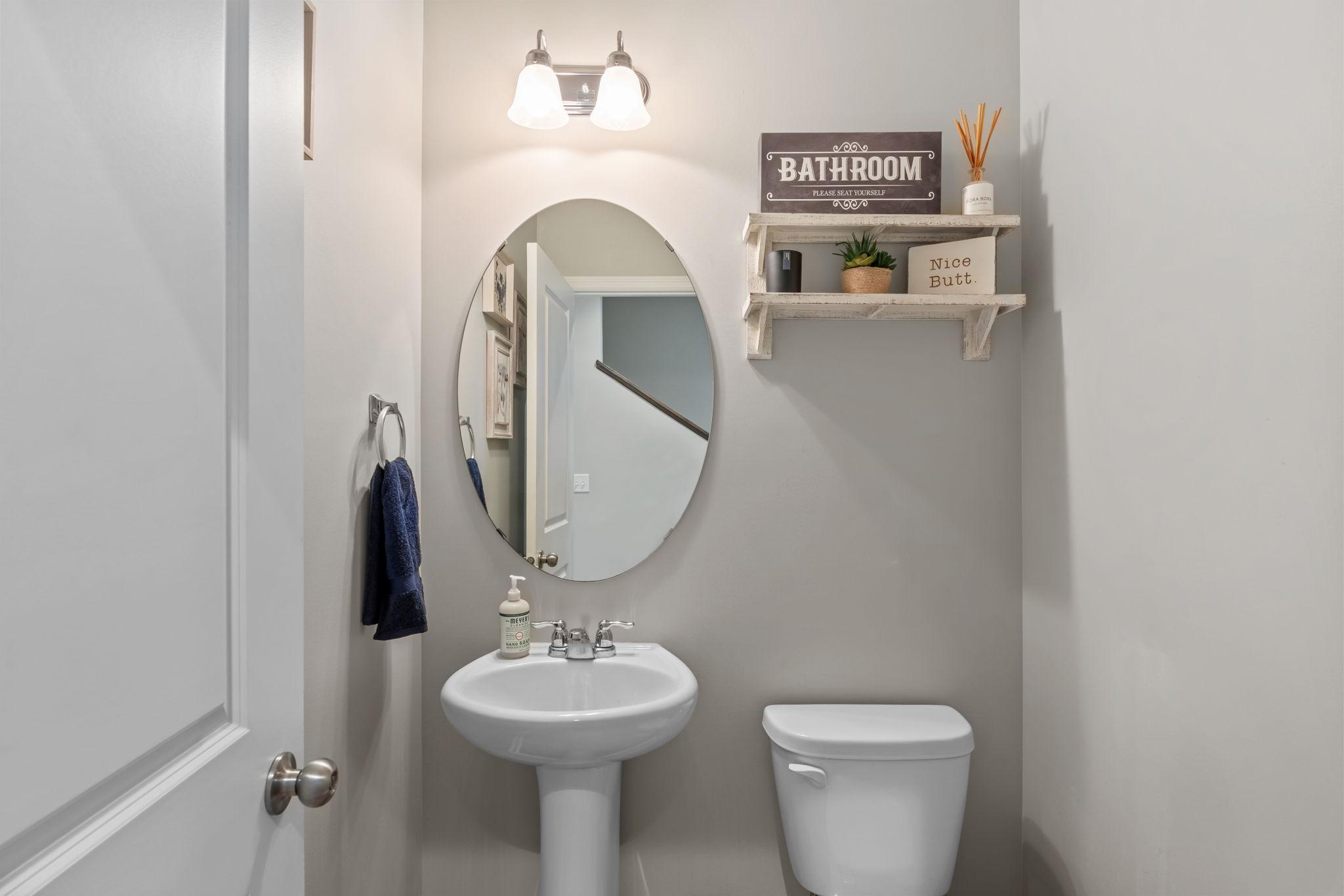 Main Level 1/2 Bath