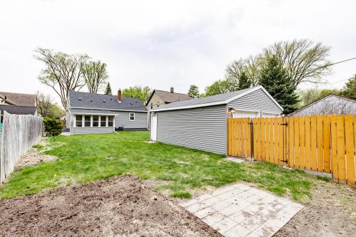 1345 11th Avenue S, Fargo, ND 58103