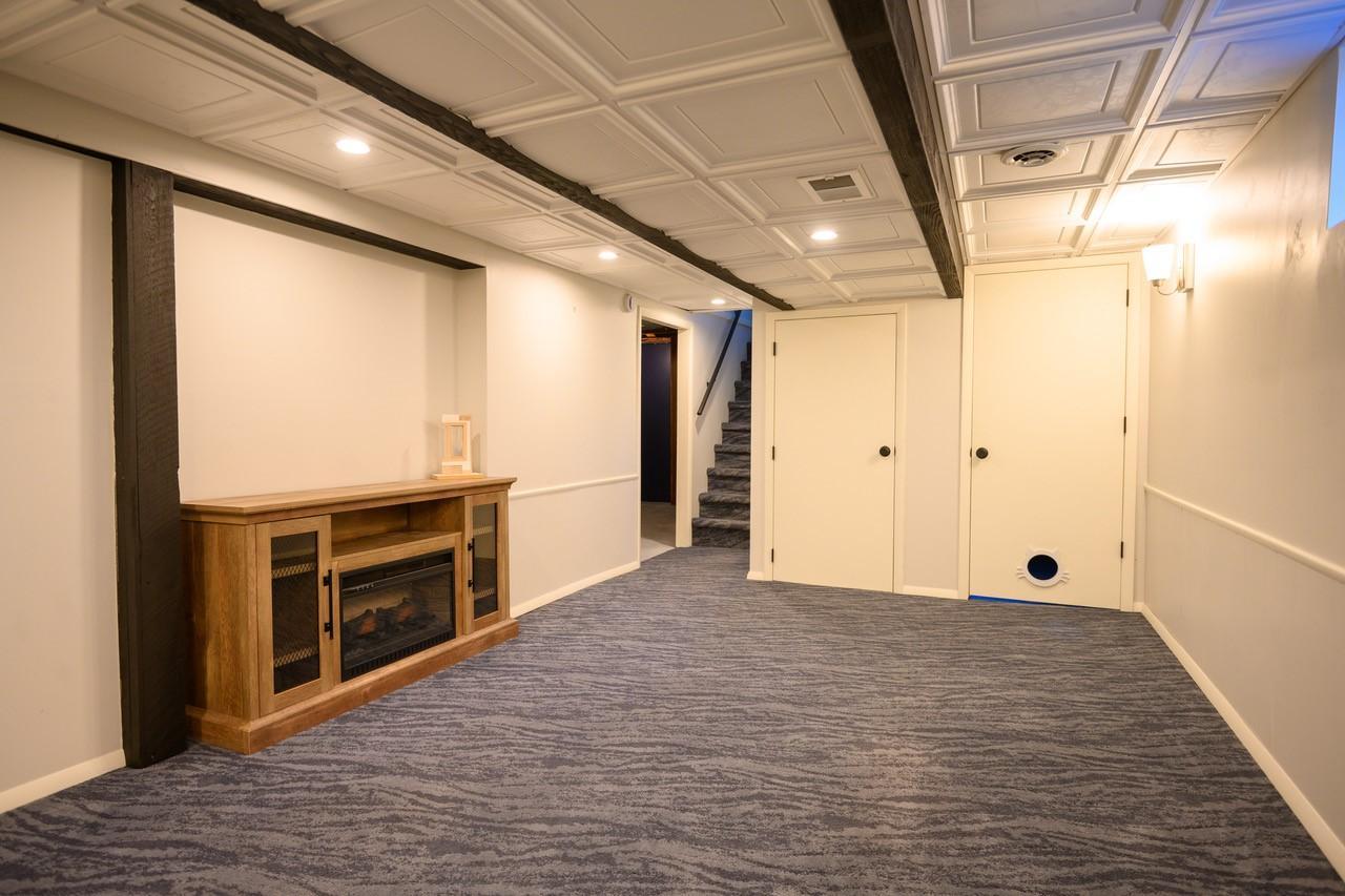 Lower Level Family Room.jpg