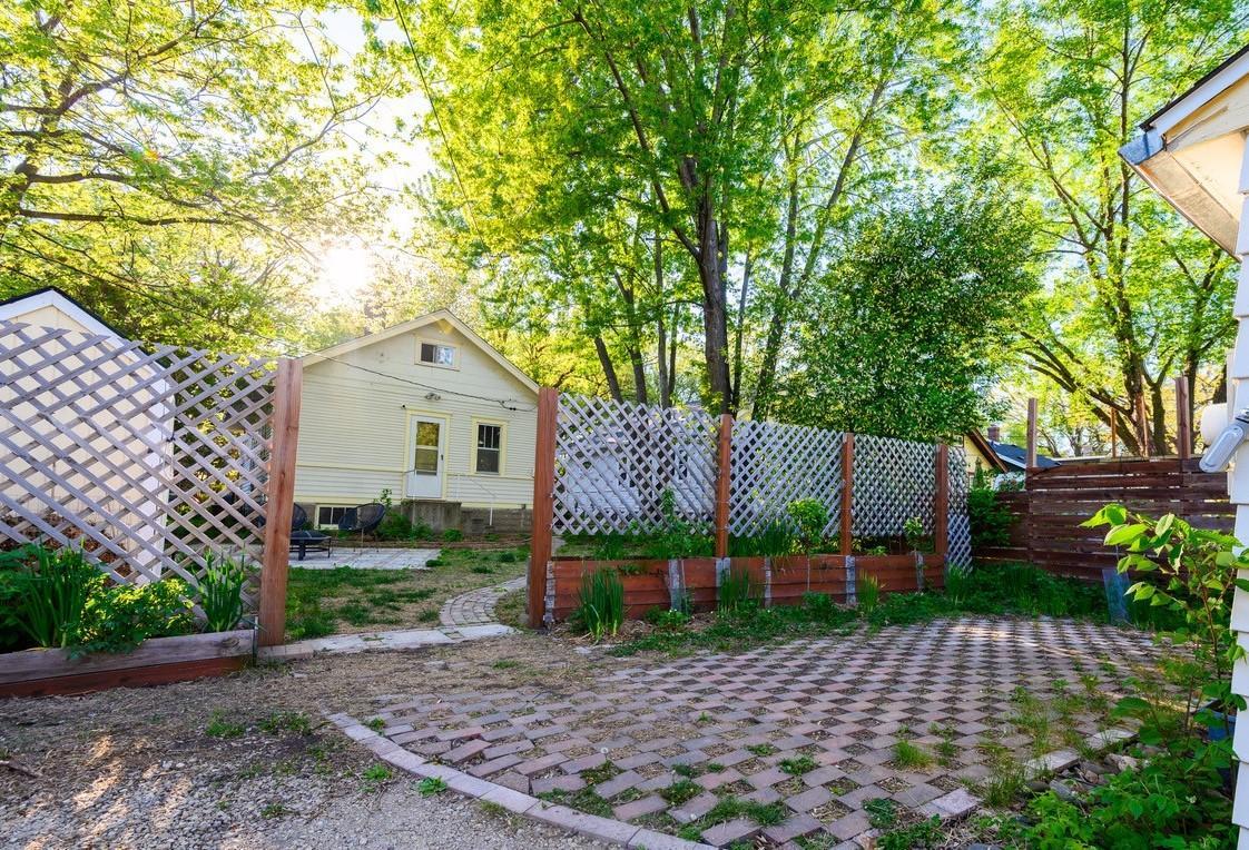 Rear parking and raised beds.jpg