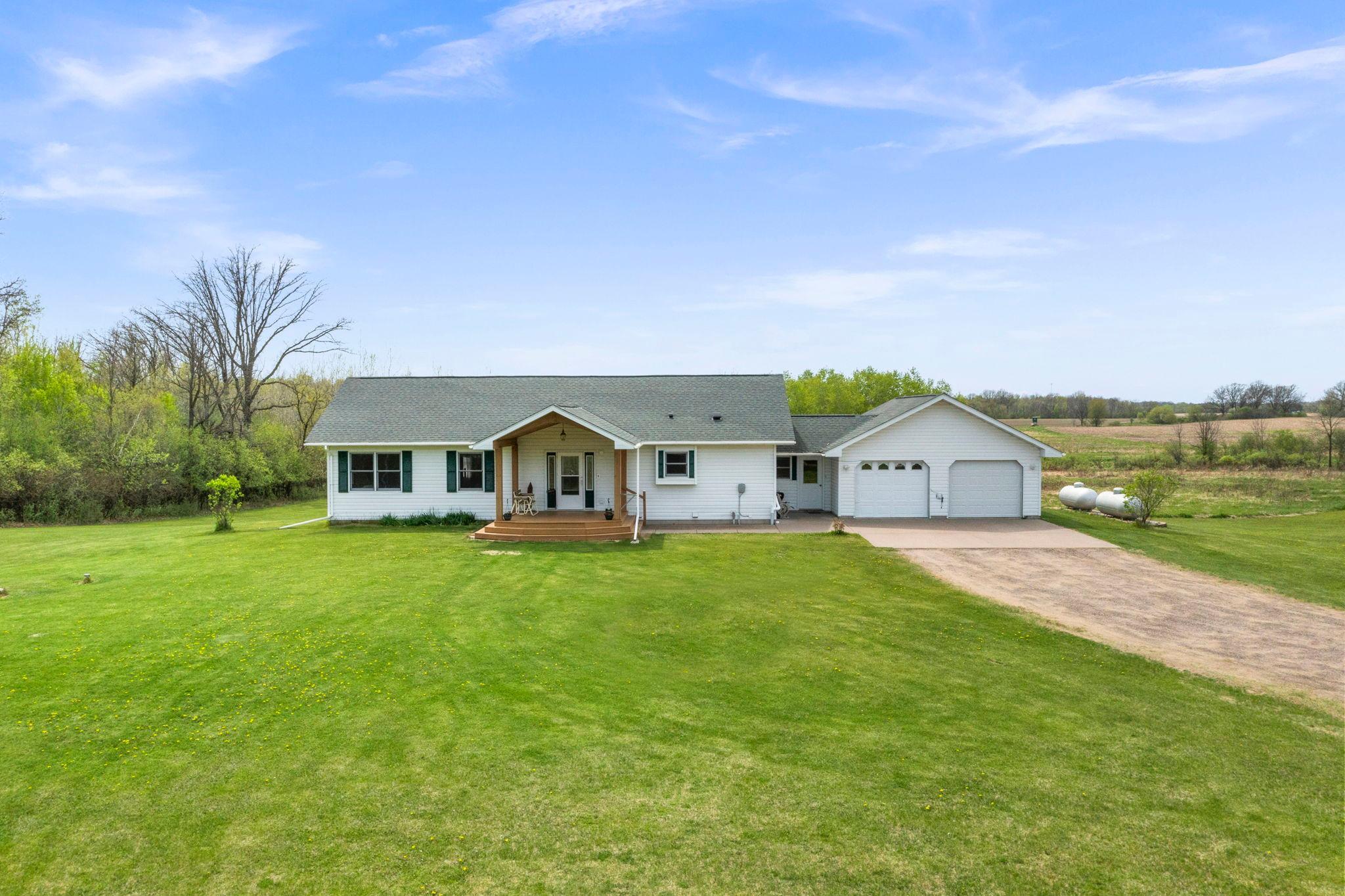 52'x28' home with attached breezeway and 2-car insulated garage