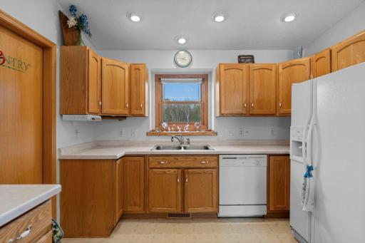 209 30th Street, Clear Lake, WI 54005