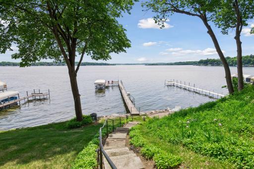 5573 Bartlett Boulevard, Mound, MN 55364