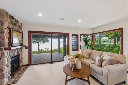 5573 Bartlett Boulevard, Mound, MN 55364