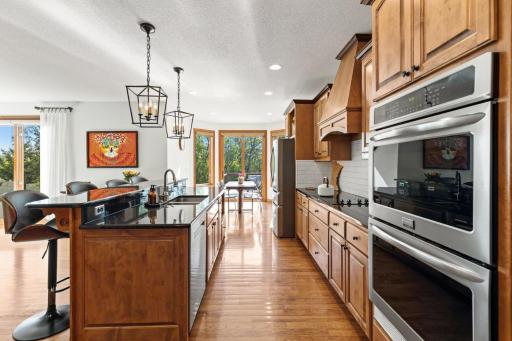 3910 Linden Place, Medina, MN 55340