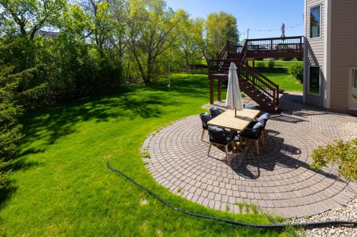3910 Linden Place, Medina, MN 55340