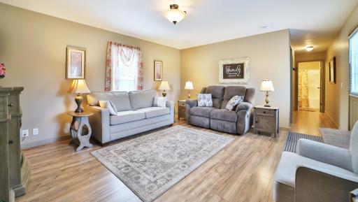 9188 Estate Circle, Brainerd, MN 56401