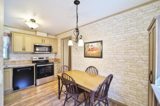 9188 Estate Circle, Brainerd, MN 56401