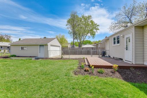 2021 Worcester Avenue, Saint Paul, MN 55116