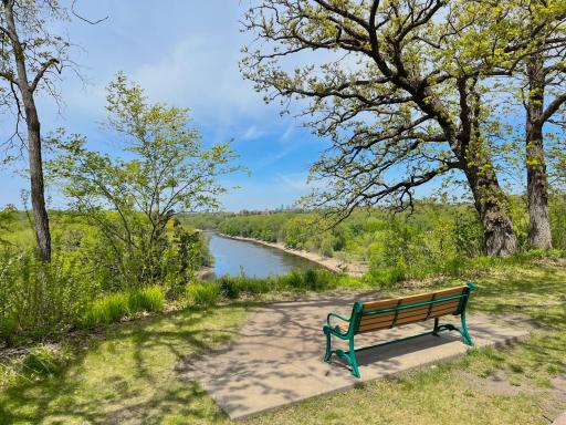 Live just 1 block from the majestic green space of Mississippi River Blvd!