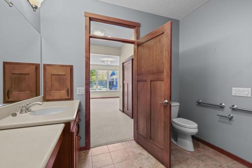 3914 Roosevelt Street NE, Saint Anthony, MN 55421