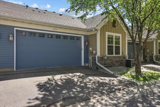 3914 Roosevelt Street NE, Saint Anthony, MN 55421