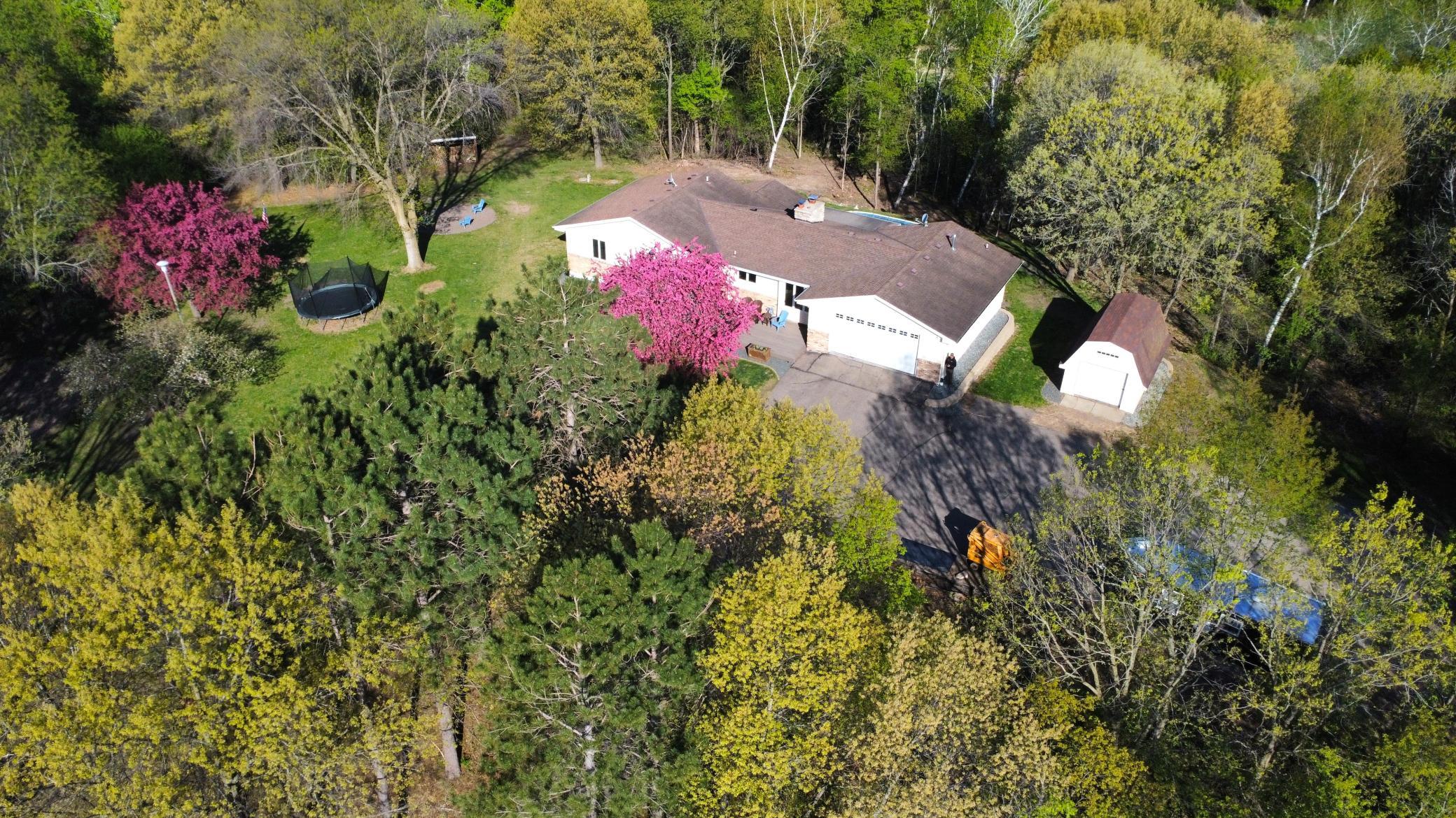 Looking for privacy with easy access to Hwy 10? Here it is!