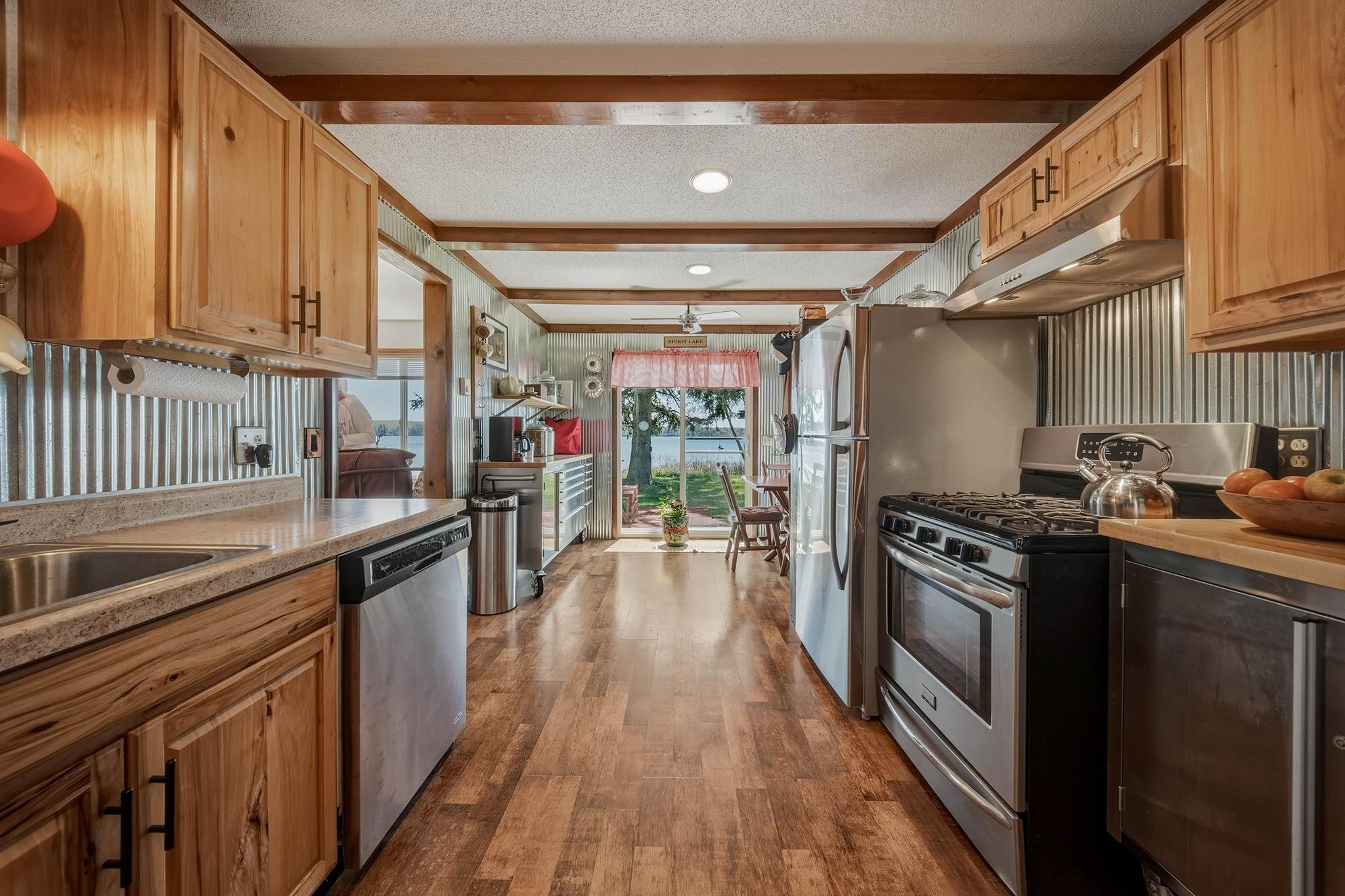 22168 Spirit Lake Rd E Fredrick 15.jpg