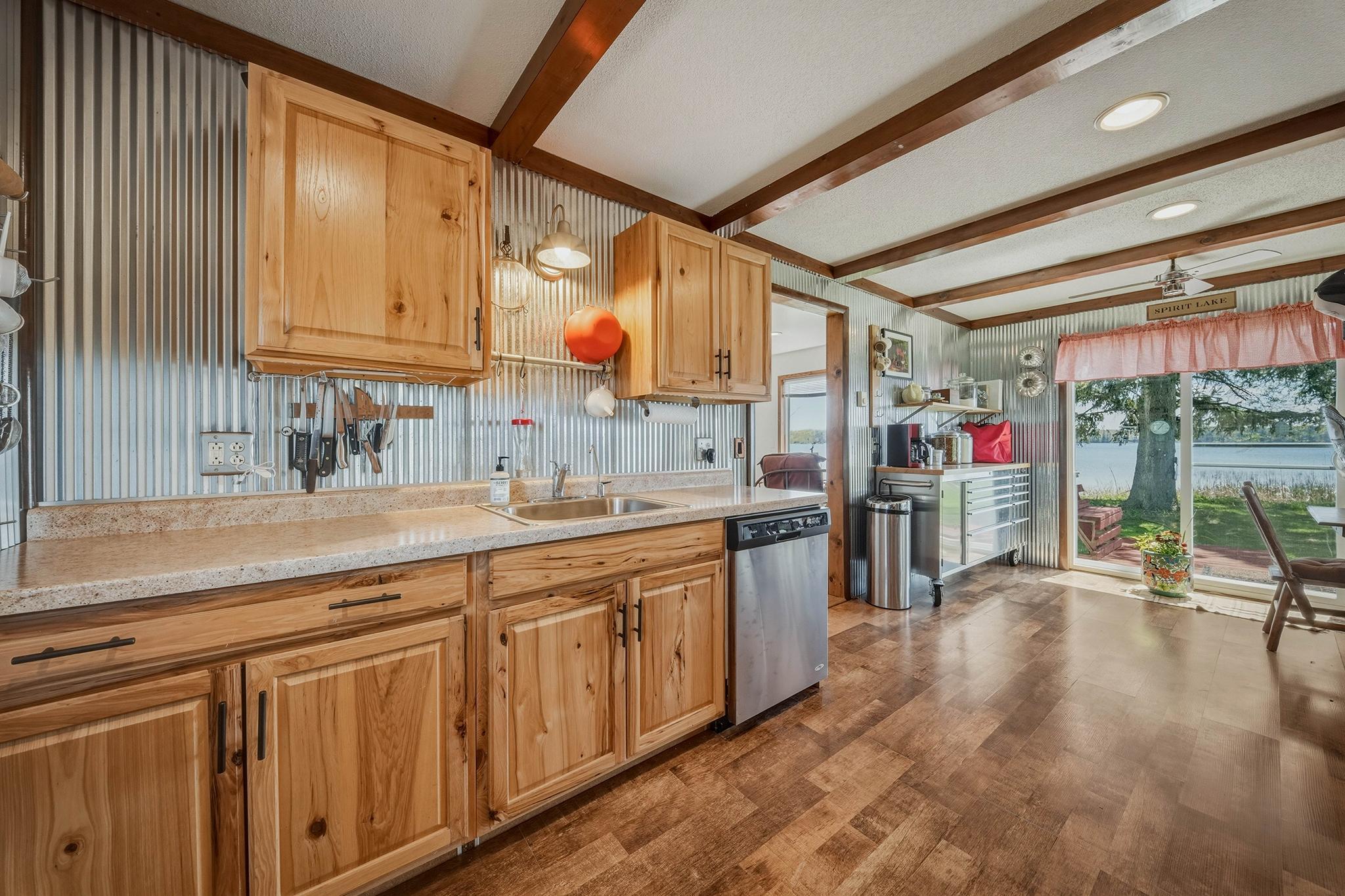 22168 Spirit Lake Rd E Fredrick 16.jpg