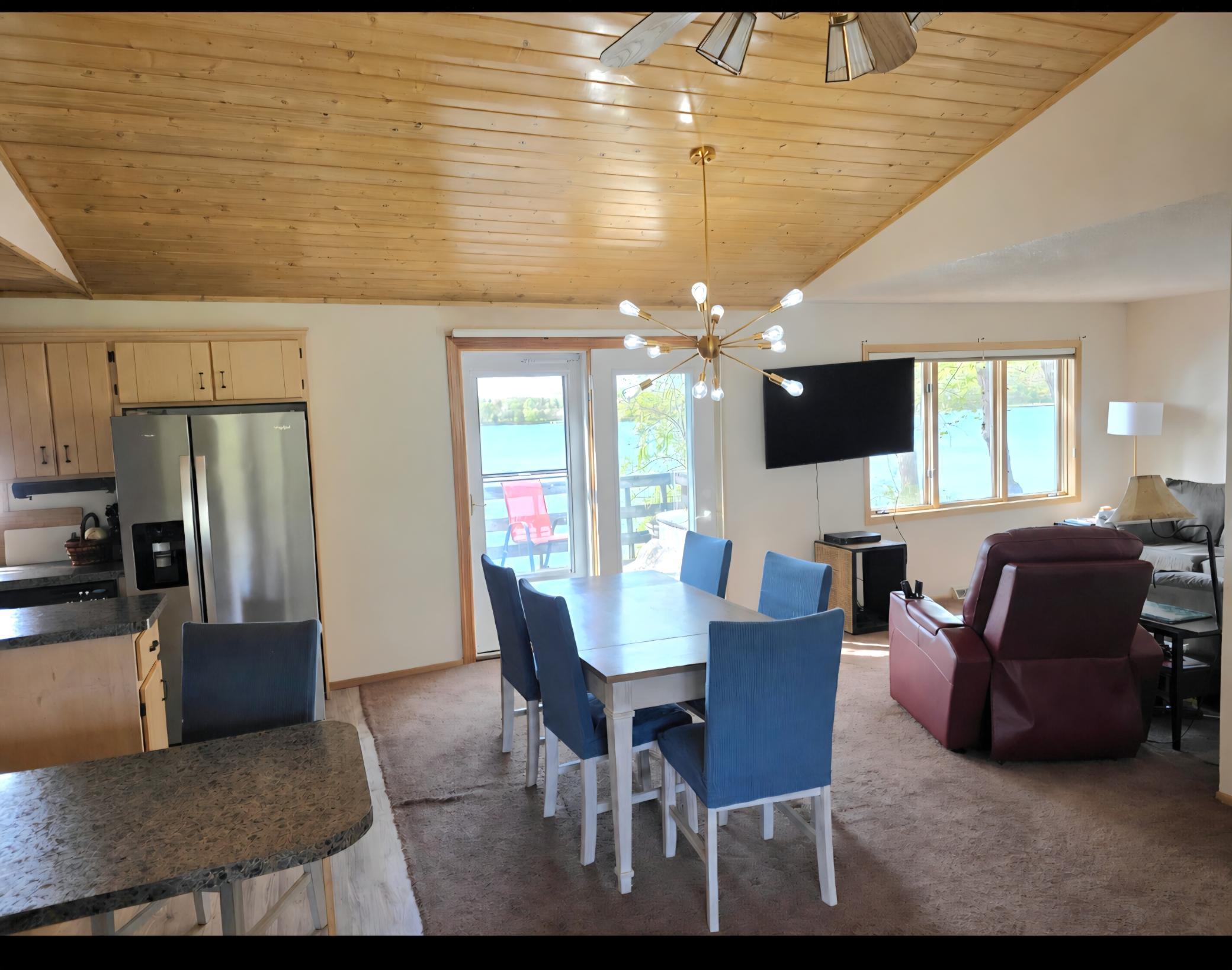 main floor 2.jpg